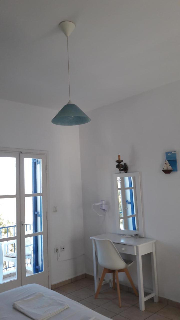 Pavlos Rooms Ливадия Экстерьер фото
